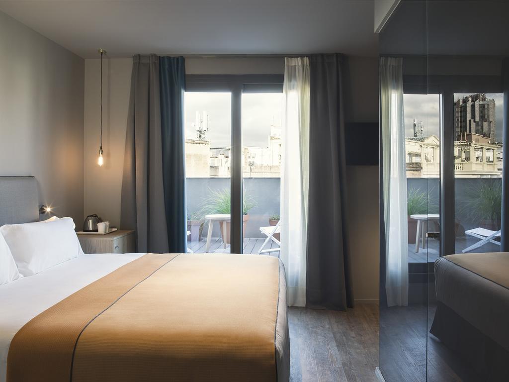 Yurbban Trafalgar Hotel Барселона Экстерьер фото