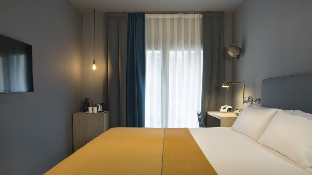Yurbban Trafalgar Hotel Барселона Экстерьер фото