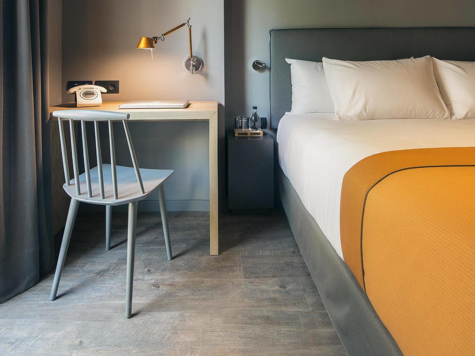 Yurbban Trafalgar Hotel Барселона Экстерьер фото