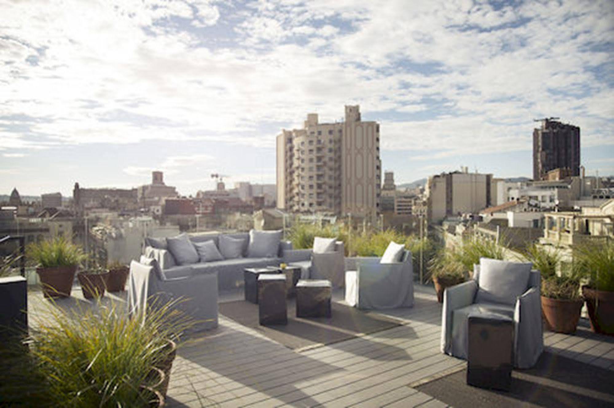 Yurbban Trafalgar Hotel Барселона Экстерьер фото